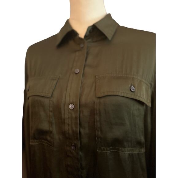 Banana Republic Dillon Classic Fit Soft Satin Utility Shirt, Size Medium, Women - Picture 2 of 6